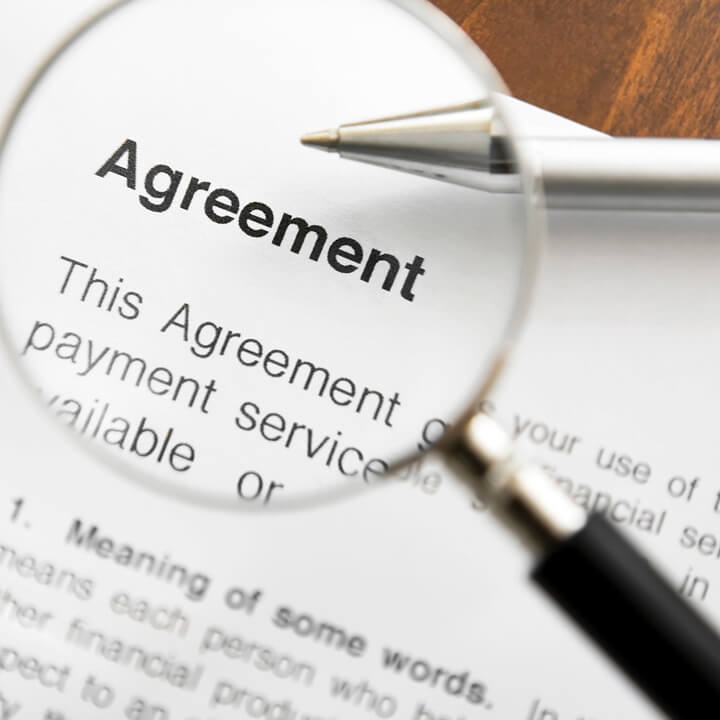 Agreement and Magnifying Glass