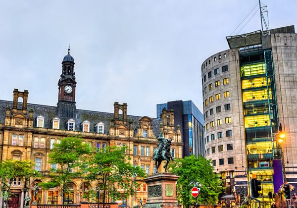 city_square_in_leeds_england